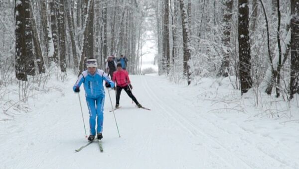 Пора вставать на лыжи! Зимний спорт в парках города