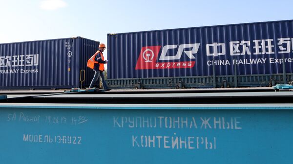 Первый комбинированный контейнерный поезд проехал транзитом через Калининградскую область из Европы в Китай