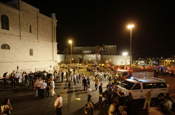 Автомобиль в Иерусалиме сбил 20 человек