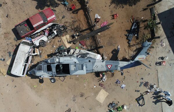 Крушение вертолета в Сантьяго-Хамильтепек, Мексика