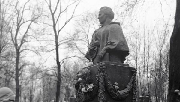 Могила Леси Украинки на Байковом кладбище. Архивное фото