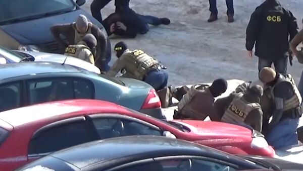 Спецоперация по задержанию преступной группировки в Калуге. Съемка ФСБ
