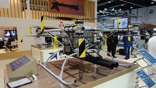 Украина показала в ОАЭ гибридный дрон вертикального взлета-посадки Коммандор