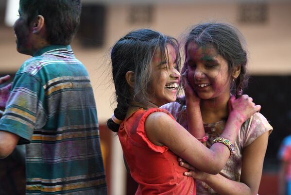 Фестиваль красок Холи в Хайдарабаде