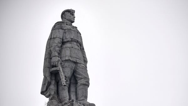 Памятник советскому солдату-освободителю Алёша в болгарском городе Пловдив на холме Бунарджик