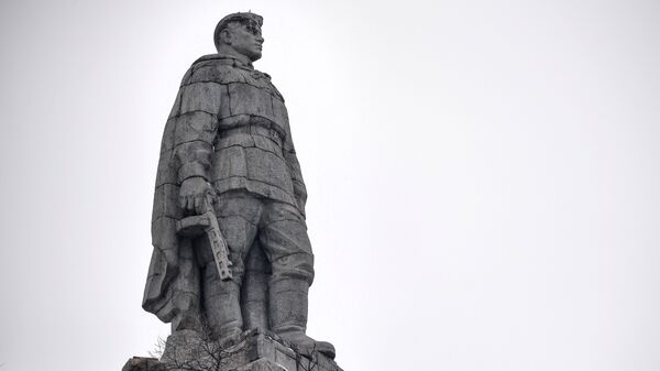 Памятник советскому солдату-освободителю Алёша в болгарском городе Пловдив на холме Бунарджик