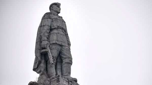 Памятник советскому солдату-освободителю Алёша в болгарском городе Пловдив на холме Бунарджик. Архивное фото