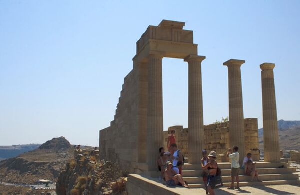 Акрополь в городе Линдос на острове Родос, архивное фото