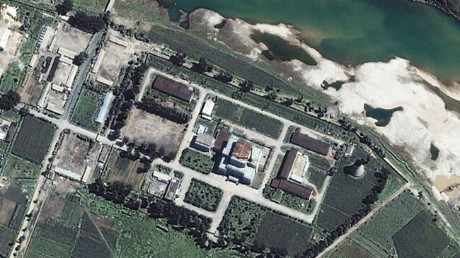 Ядерный научно-исследовательский центр в Йонбёне, КНДР. Архивное фото