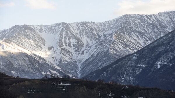 Горы в Итум-Калинском районе Чечни