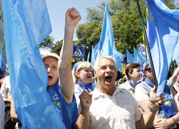 Партия регионов в Крыму восстановила единство после конфликта