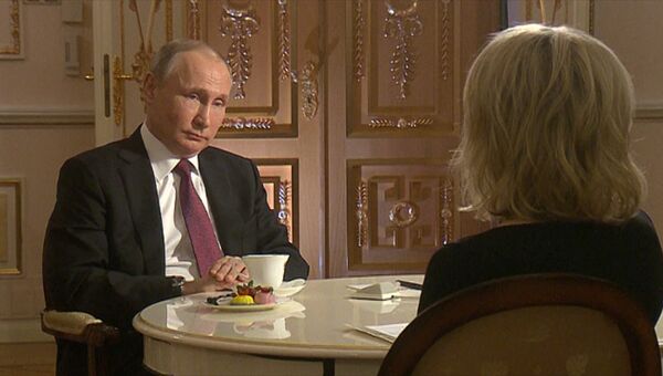Я на медведе пока не скакал - Путин ответил на вопрос NBC о своих фотографиях