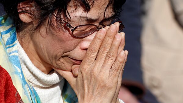 Минута молчания  в ознаменование седьмой годовщины землетрясения и цунами в Японии, в результате которых погибли тысячи людей. 11 марта 2018