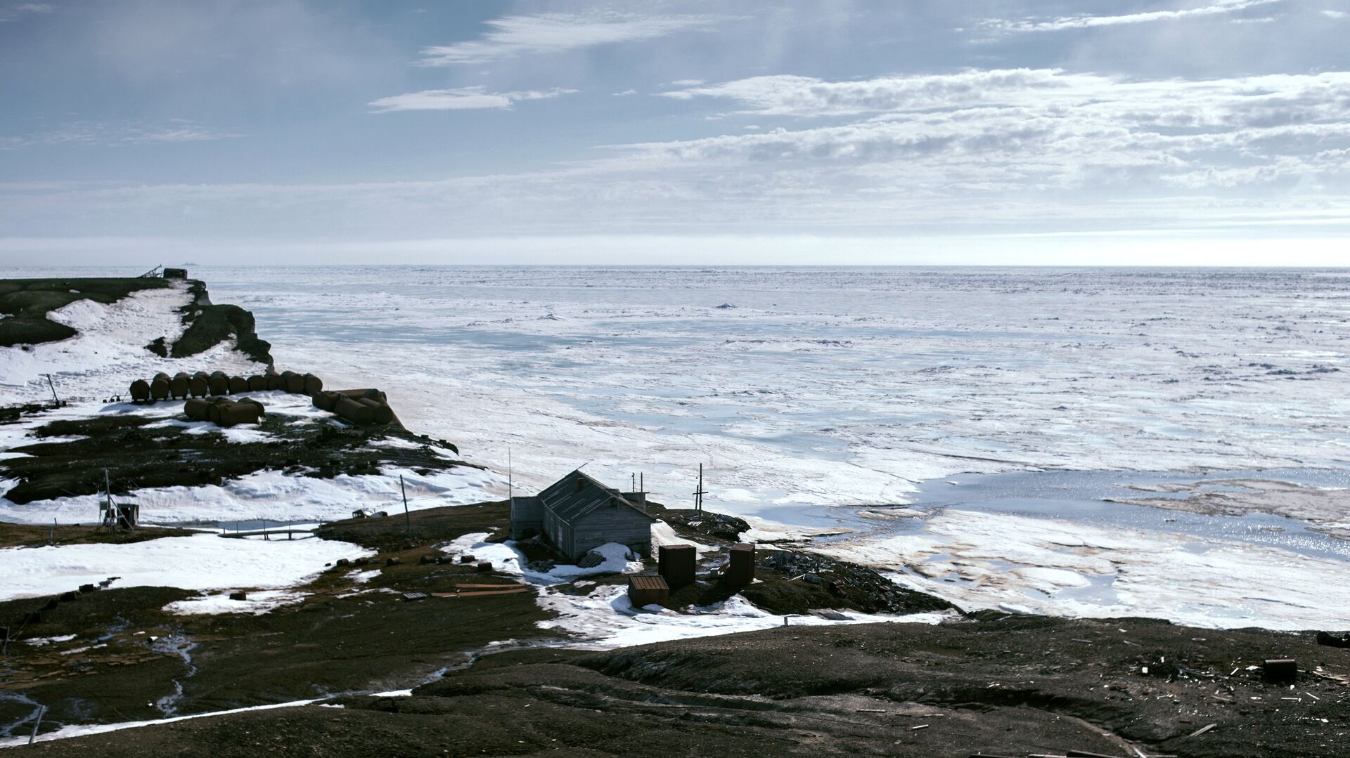 Бывшая полярная станция Остров Уединение в Карском море - РИА Новости, 1920, 11.02.2023
