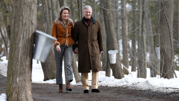 Король Бельгии Филипп и его супруга королева Матильда в парке Оттавы, Канада. 12 марта 2018