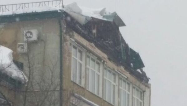 Обрушение части кирпичного фронтона одного из зданий Казанского авиационного завода. 16 марта 2018