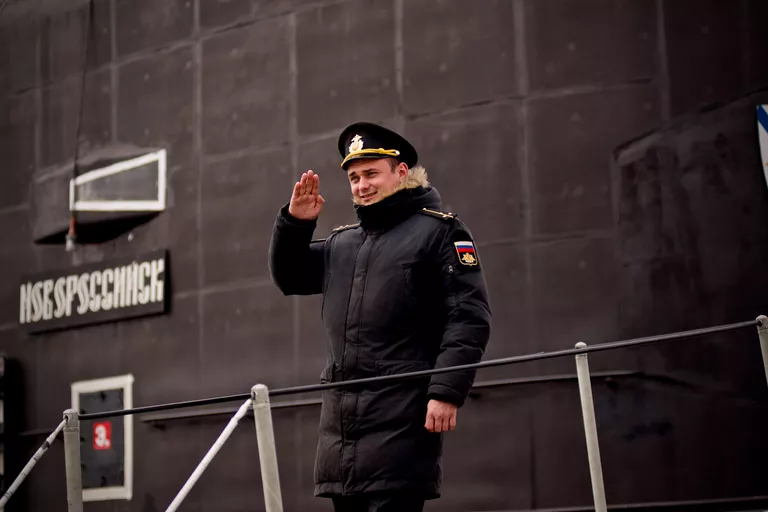 Старший помощник командира подлодки Новороссийск старший лейтенант Александр Дудукин Старший помощник командира подлодки Новороссийск старший лейтенант Александр Дудукин
