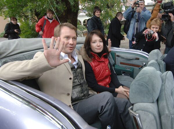 Евгений Миронов и Чулпан Хаматова на церемонии открытия именных Звезд 