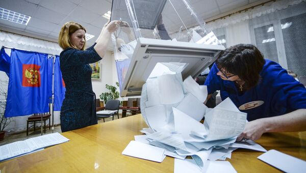 Подсчет голосов на выборах президента РФ. Архивное фото