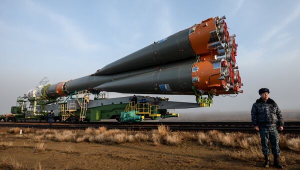 Вывоз ракеты-носителя Союз-ФГ c транспортно-пилотируемым кораблем Союз МС-08 на стартовую площадку космодрома Байконур. 19 марта 2018