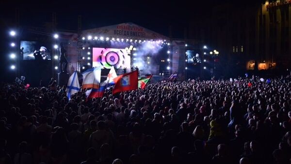Концерт-митинг, приуроченный к четвертой годовщине воссоединения Крыма с Россией в Краснодаре