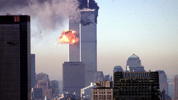 Террористический акт 11 сентября 2001 года в Нью-Йорке. Архивное фото