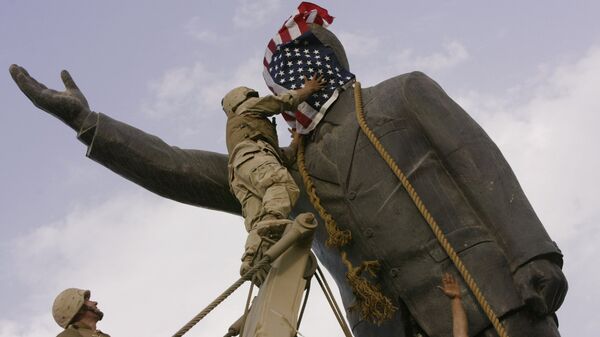 Снос статуи Саддама Хусейна в Багдаде
