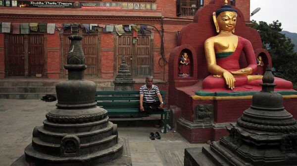 Буддийский храмовый центр Сваямбунатх на окраине Катманду в Непале