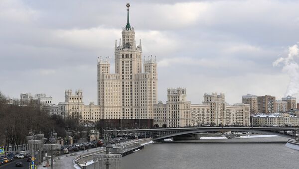 Высотное здание на Котельнической набережной в Москве. Архивное фото