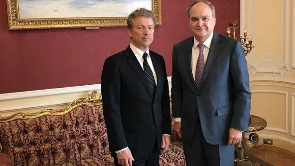 Сенатор США Рэнд Пол на встрече с послом России в Вашингтоне Анатолием Антоновым. 22 марта 2018
