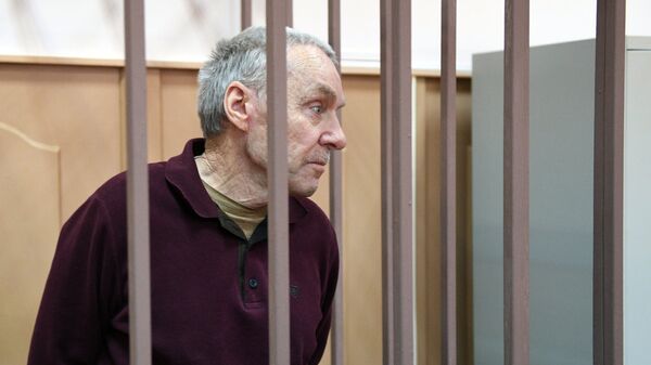 Отец полковника МВД Дмитрия Захарченко Виктор в Басманном суде Москвы. 22 марта 2018