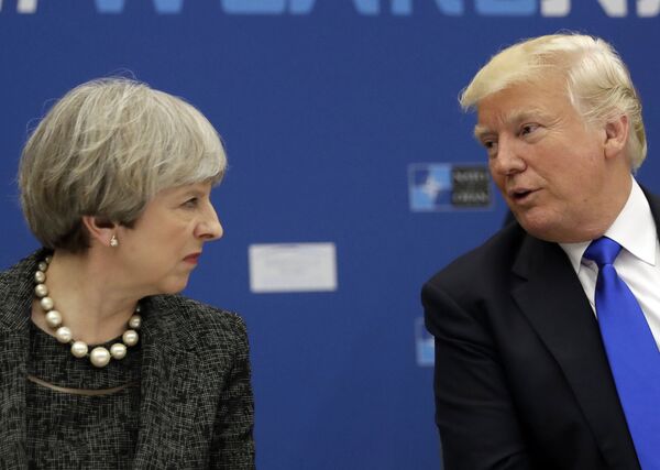 Премьер-министр Великобритании Тереза Мэй и президент США Дональд Трамп Премьер-министр Великобритании Тереза Мэй и президент США Дональд Трамп