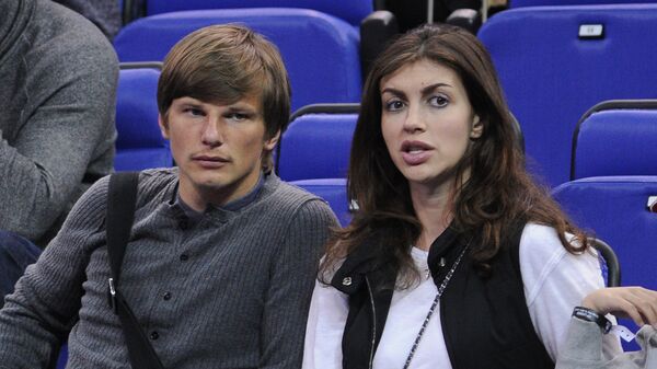 Российский футболист Андрей Аршавин с женой Алисой
