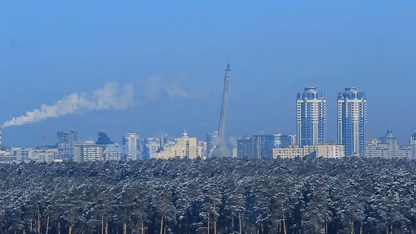 Снос башни в Екатеринбурге показали на видео