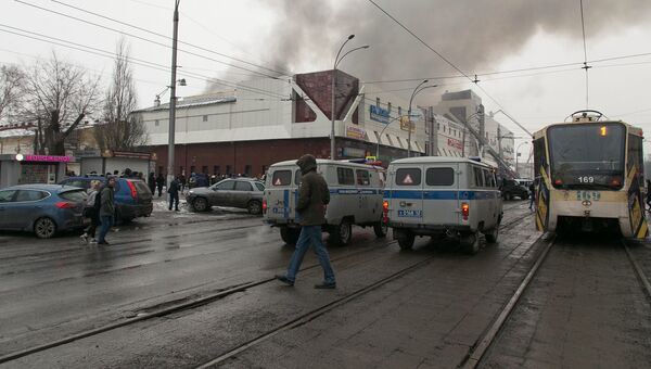 Пожар в торговом центре «Зимняя вишня» в Кемерово. 25 марта 2018