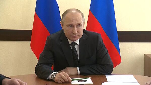 Путин на совещании в Кемерово назвал причины трагедии в ТЦ Зимняя вишня Путин на совещании в Кемерово назвал причины трагедии в ТЦ Зимняя вишня