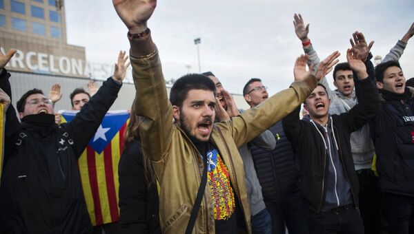 Акция против ареста Карлеса Пучдемона в Барселоне