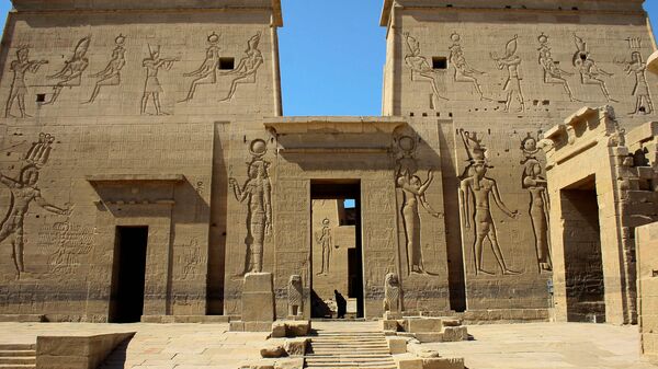 Храм Исиды на острове Филе в Египте