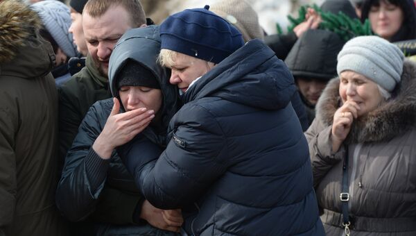 Похороны погибших при пожаре в торговом центре Зимняя вишня в Кемерово
