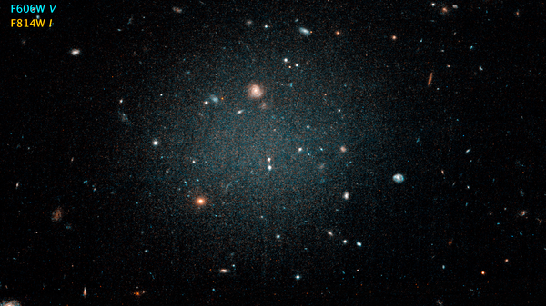 Галактика NGC 1052-DF2 в созвездии Кита, где нет темной материи
