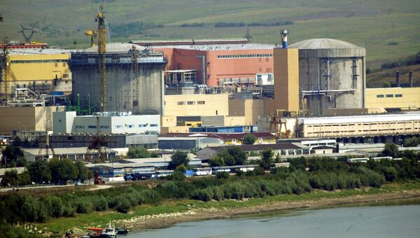 Атомная электростанция в румынском Чернаводэ. архивное фото