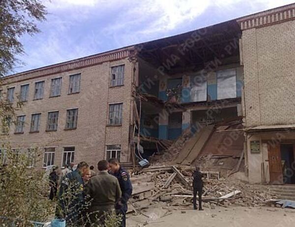 Обрушение школы в Оренбургской области