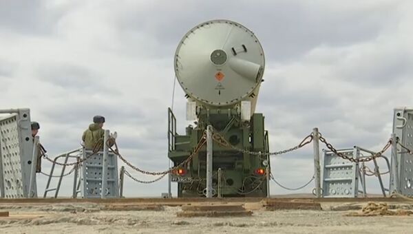 На полигоне Сары-Шаган перед испытательным пуском новой модернизированной ракеты российской системы ПРО. 2 апреля 2018