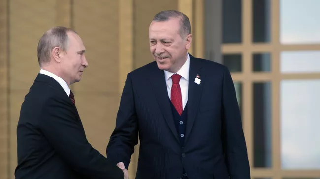 Президенты России и Турции Владимир Путин и Реджеп Тайип Эрдоган во время встречи в Анкаре. 3 апреля 2018