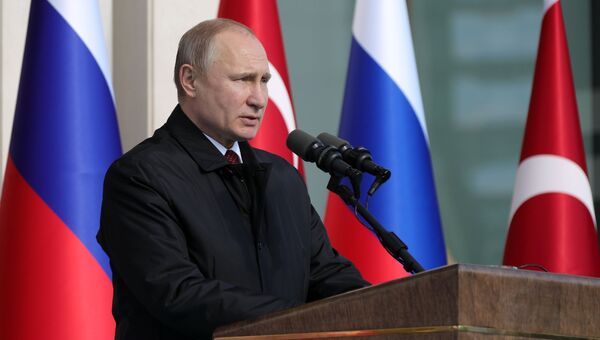 Президент РФ Владимир Путин. 3 апреля 2018