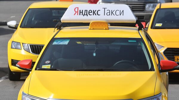 Автомобили Яндекс.Такси. Архивное фото