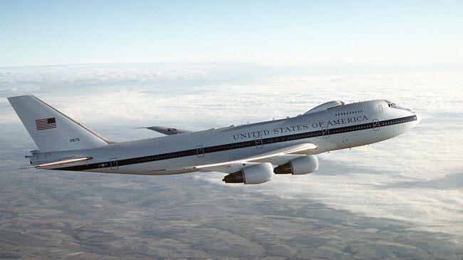 Самолет E-4B. Архивное фото