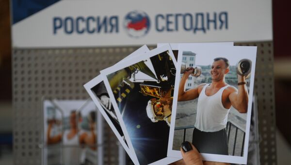Открытки с архивными кадрами МИА Россия сегодня, выпущенные к открытию Центра Космонавтика и авиация