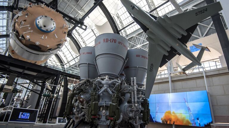 В центре Космонавтика и авиация на базе отреставрированного павильона Космос на ВДНХ.