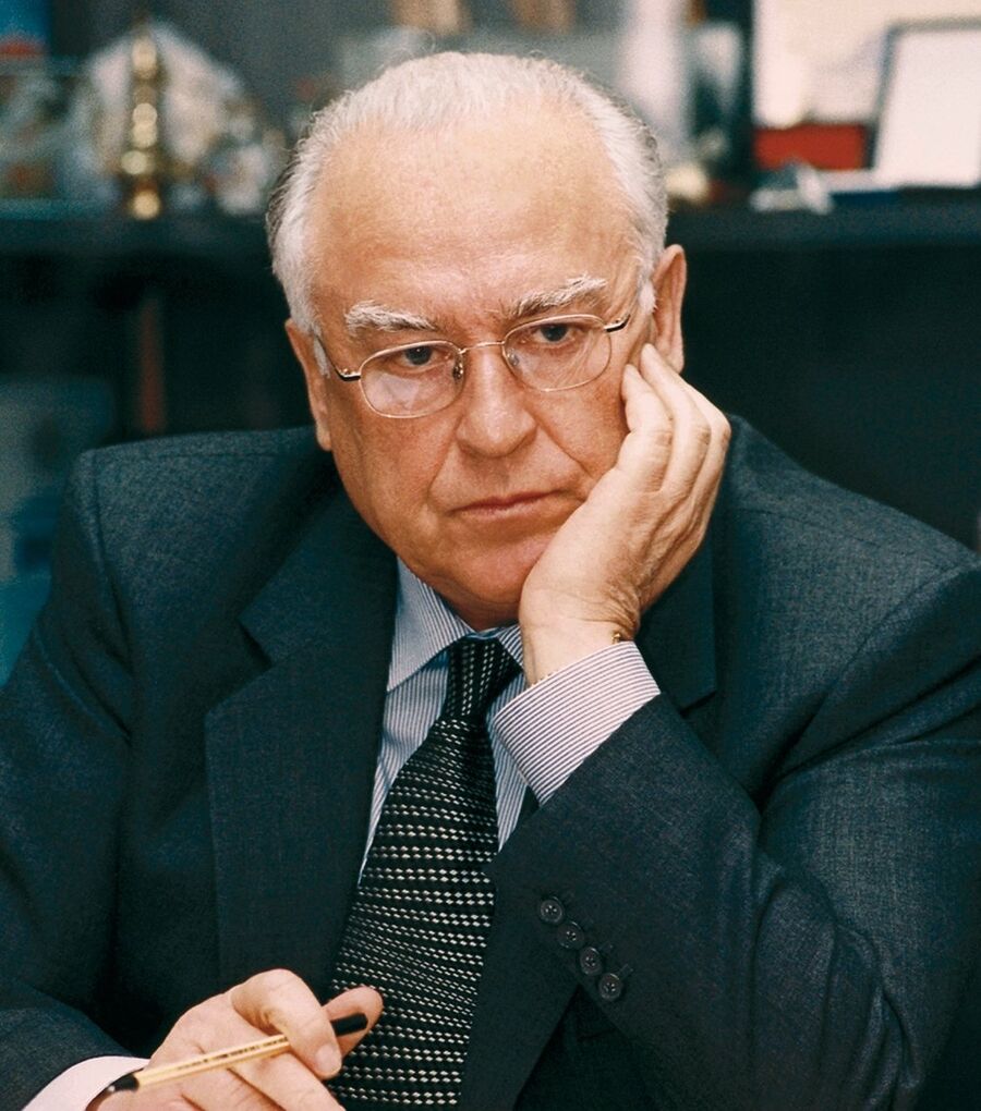 Виктор Черномырдин в 2003 году